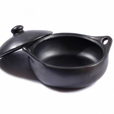 Black Clay, La Chamba Flat Casserole