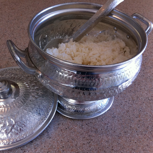 Rice Serving Bowl 7.8" Thai pattern Hand Wrought Aluminium Pot